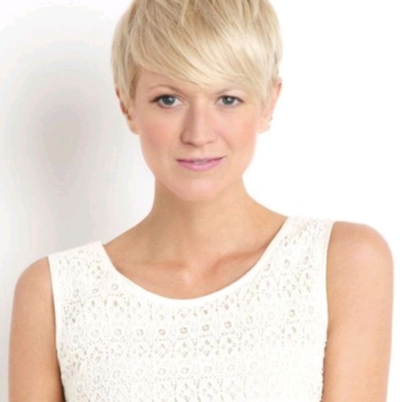 Meet your Posher, Divinity - Picture 2 of 3